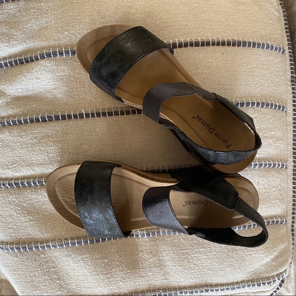 Brand New Pierre Dumas Hester Wedges Size 10! - Picture 5 of 5